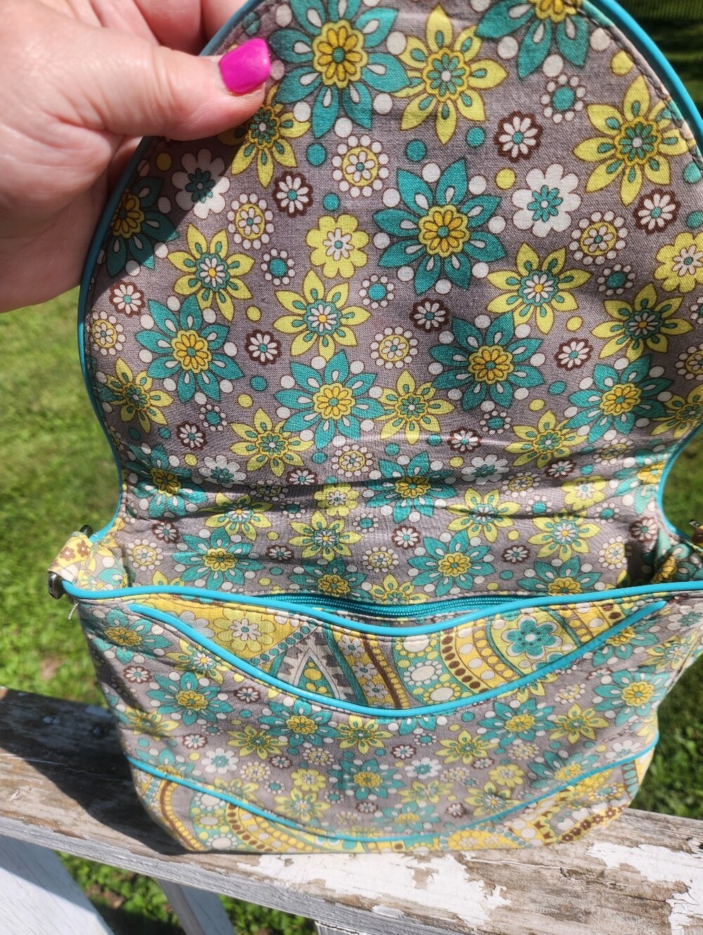 Vera Bradley Lemon Parfait Crossbody Shoulder Bag EUC - Picture 4 of 9